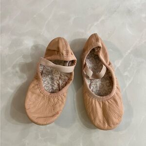 Bloch Belle Leather 10.5D Full Sole Ballet Slipper Dance Shoe In Pink